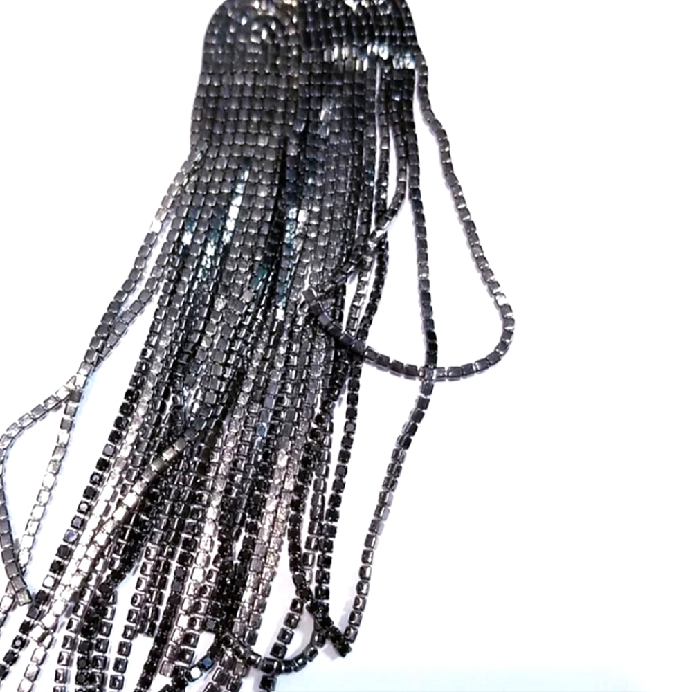 🎂❤️NWT Black Crystals long links Post Earrings. - Picture 5 of 7
